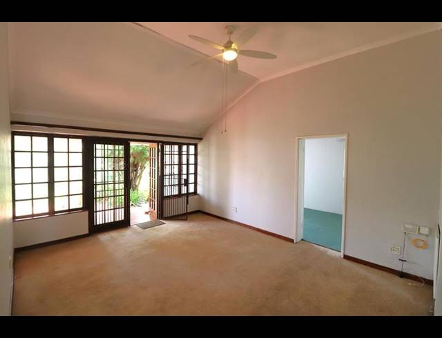 2 BEDROOM CLUSTER FOR SALE IN BRYANSTON